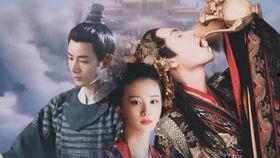 官家娘子吃瓜人,瓜田里的幸福人生