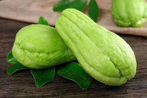 生椰吃瓜刺梨吃瓜,夏日消暑美食之旅