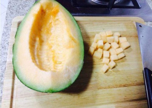 哈密瓜可以蒸熟吃,蒸熟后别有风味