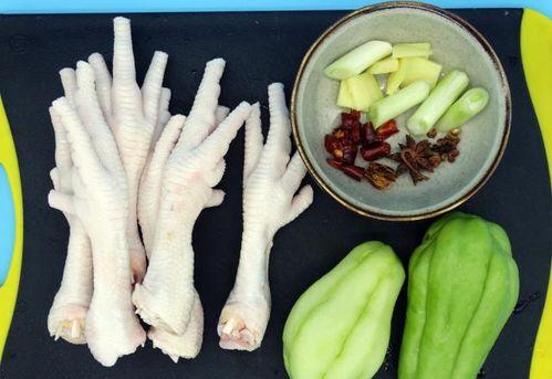 幼儿吃鸡瓜,探索鸡瓜的甜蜜滋味